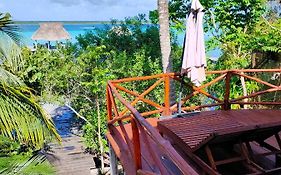 Villa Ensueno, Lagoon Private Front